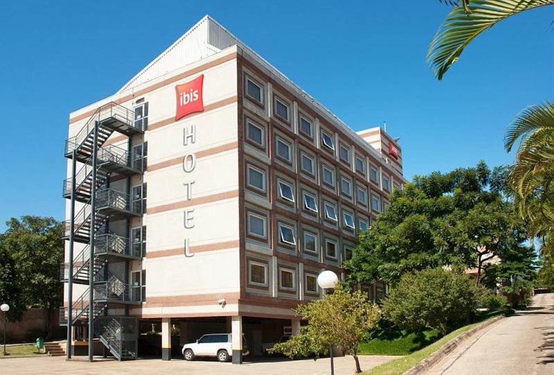 Ibis Paulinia Hotel Екстериор снимка
