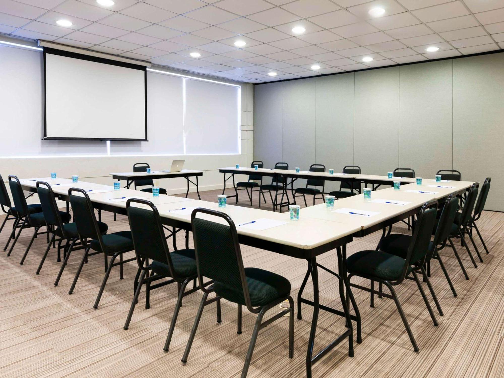 Ibis Paulinia Hotel Екстериор снимка